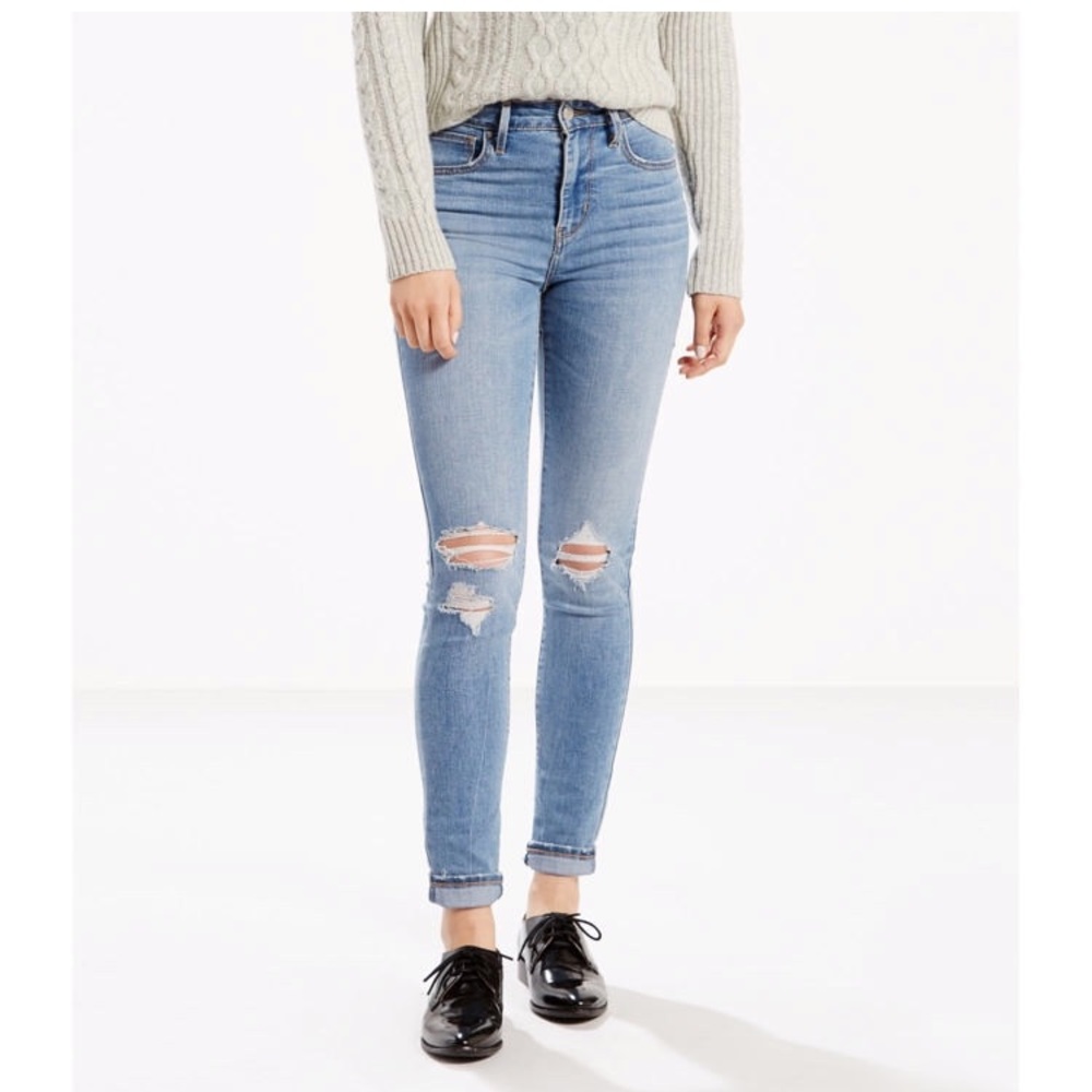 721 Levi’s high rise skinny jeans